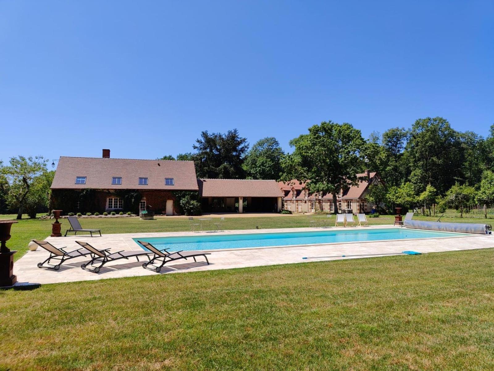 Domaine De Charnay - Charme Et Confort Dans Un Environnement D'Exception Vierzon Exterior foto